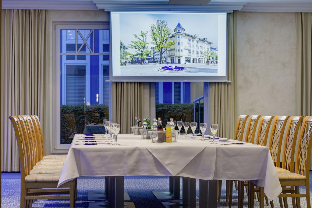 Hotel Aquamarin Ostseebad Kühlungsborn Exterior foto